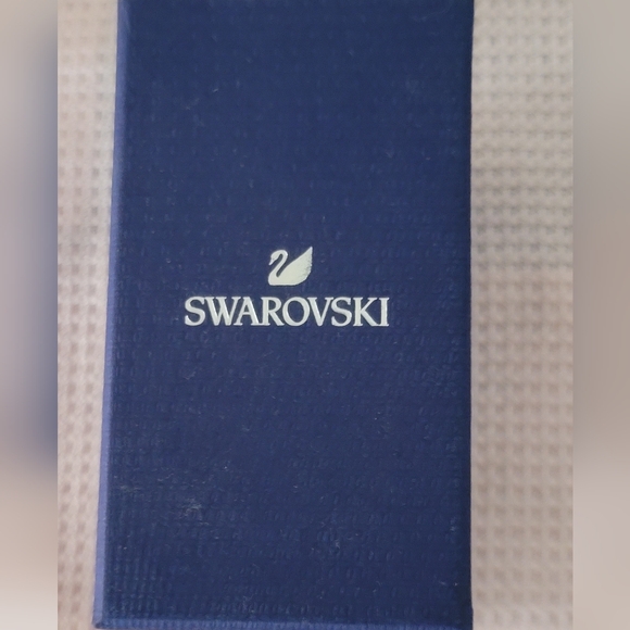 SWAROVSKI  BANGLE - Picture 9 of 11